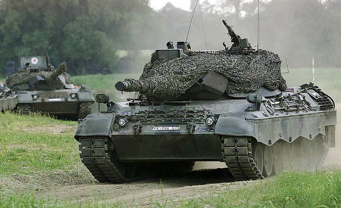 Žinios. Varšuvoje – Vokietijos gynybos ministro vizitas: sieks gerinti santykius po ginčų dėl tankų tiekimo Ukrainai