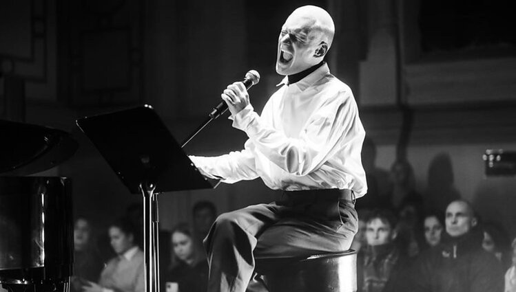 Piano & A Microphone. Benas Aleksandravičius-ba.