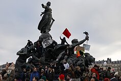 Prancūzijoje vėl vyksta protestai prieš pensijų reformą