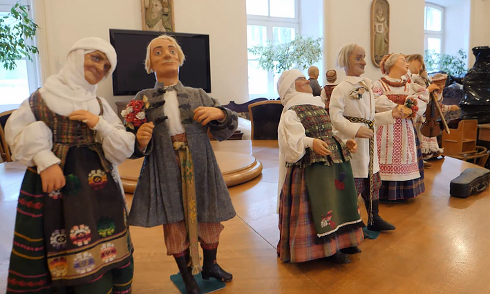 Lėles kūrusi Konstancija Petrikaitė-Tulienė: įkvėpimas svajoti bei anūko aistra laivams
