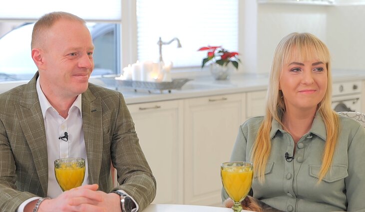 Nepaprasti žmonės. Žinomų šiauliečių pora apie prarastą galimybę turėti savo vaikų ir sunkumus įveikiant vėžį: teko iš kunigėlio pasiskolinti pinigų