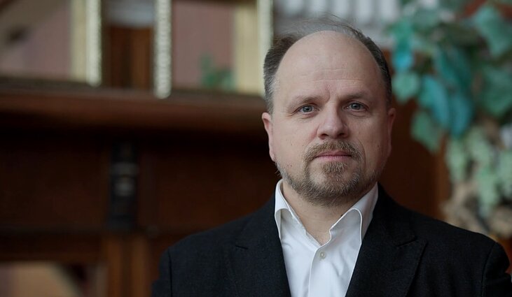 Prieš pasirenkant muziką, Edmundas Seilius svarstė kunigystę: kunigo darbas – ne scena, buvau nepasiruošęs
