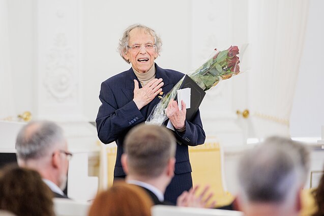 Prezidentūroje įteiktos Nacionalinės premijos. Kazys Saja
