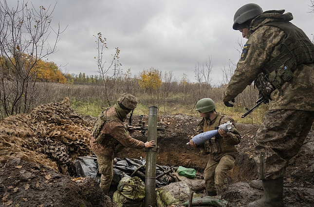 Baigiasi NATO gynybos ministrų susitikimas: aptarti amunicijos Ukrainai, gynybos biudžeto ir sankcijų Rusijai klausimai