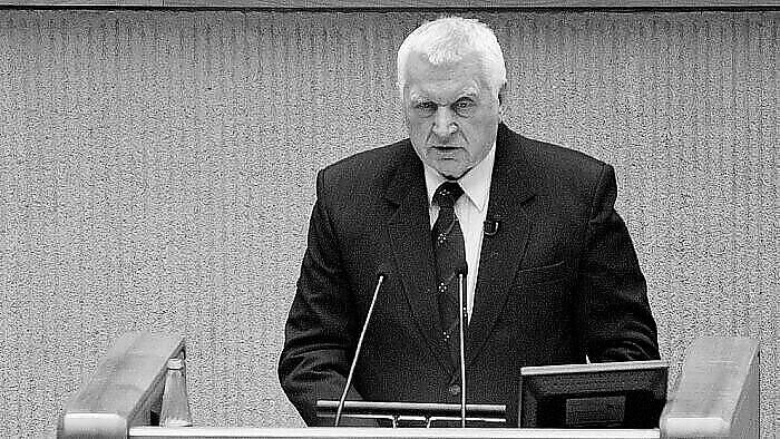 Žinios. Eidamas 96-uosius mirė disidentas Antanas Terleckas