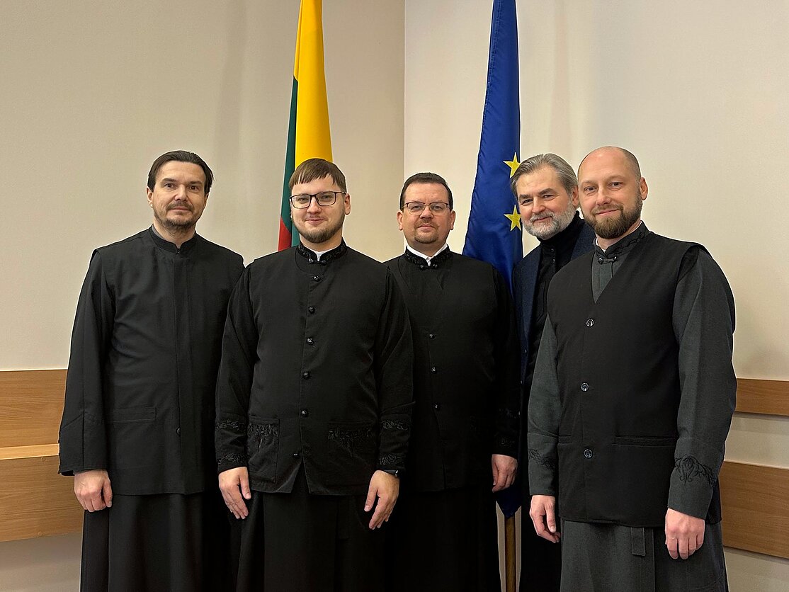 Священики Володимир Селявко, Віталіюс Моцкус, Віталіс Даупарас, Гінтарас Сунгайла та Георгій Ананьєв