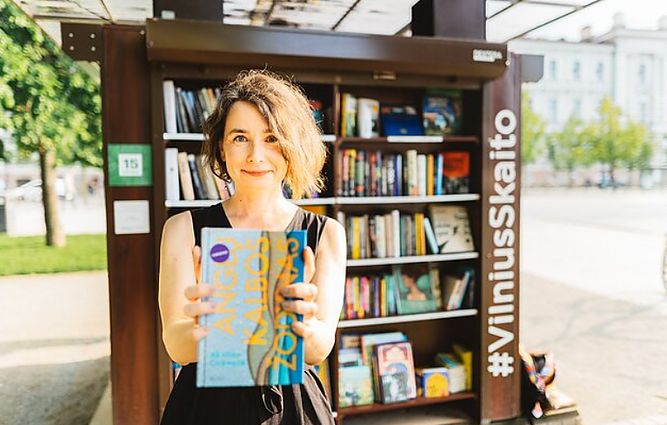 Akvilina Cicėnaitė-Charles – Ivanauskaitės premijos laureatė: premija bus įteikta Vilniaus knygų mugėje