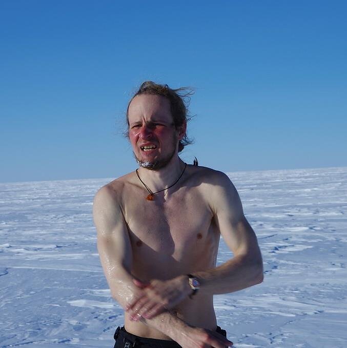 Tuzinas. Poliarinių kelionių entuziastas, įveikęs vienišą žygį Grenlandijoje: su laiku fizinių pajėgumų išbandymus pakeitė tikslas geriau pažinti save