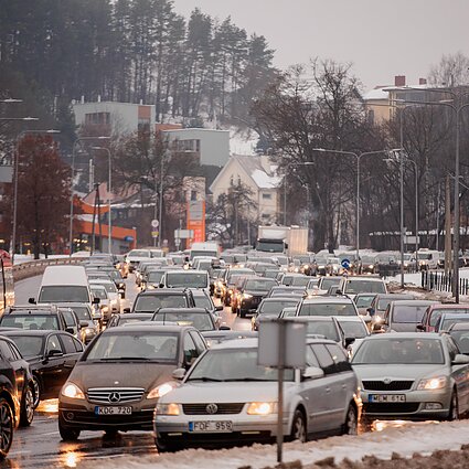 Ryto garsai. Svarstymai po 2 žmones Kaune pražudžiusios avarijos – kodėl žmonės nepraneša policijai apie įtartinus vairuotojus?