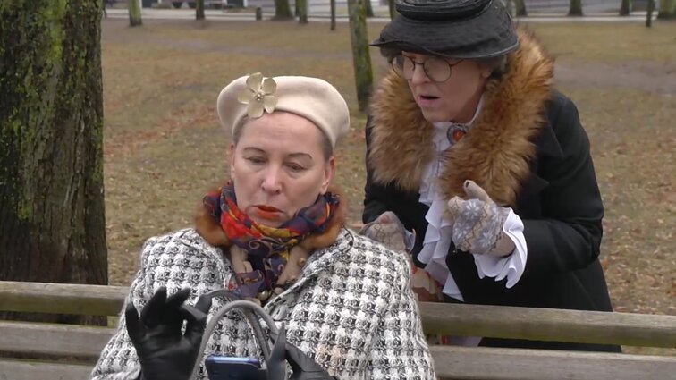 Dviračio žinios. Močiutės apie telefono PIN kodus