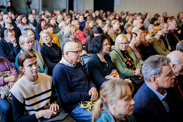 Diskusija „Kultūros frontas. Kultūra kaip galia“. Vilniaus knygų mugė 2023 Diskusija „Kultūros frontas. Kultūra kaip galia“. Vilniaus knygų mugė 2023