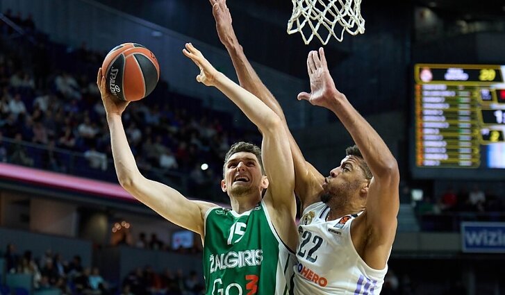 Eurolyga per LRT. Liūdnas vakaras Madride: Maksvyčio auklėtiniai beviltiškai nusileido „Real“ krepšininkams