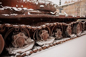 Destroyed Russian tank goes on display in Vilnius
