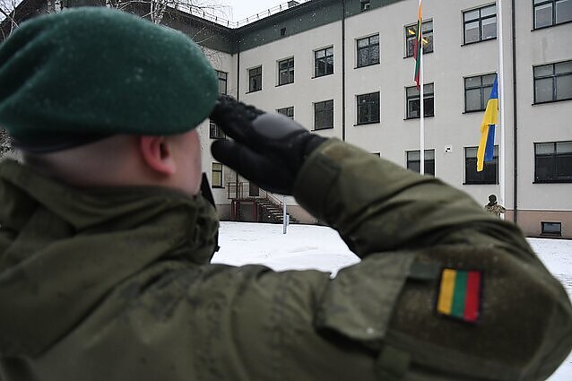 Panorama. Mokymus Lietuvoje baigę Ukrainos kariai grįžta į gimtinę perduoti kovos įgūdžių