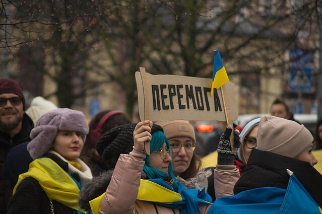 Акція солідарності з Україною у Вільнюсі. 24 лютого 2023 року