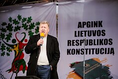 Lietuvos šeimų sąjūdžio mitingas Vilniaus Katedros aikštėje