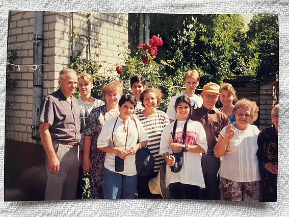Nadja Gircis visiting Lithuania in 1995. With her relatives in Rokiškis