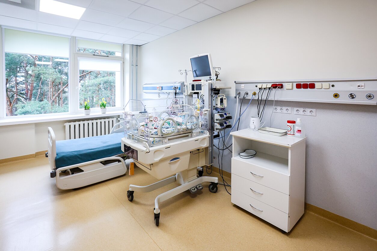 Nuo šiol Kauno klinikose ankstukų susilaukusios mamos galės patogiau gyventi šalia savo mažylių Nuo šiol Kauno klinikose ankstukų susilaukusios mamos galės patogiau gyventi šalia savo mažylių