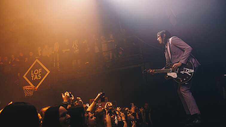 „Palaye Royale“ koncerto akimirka