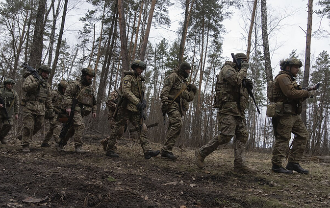 Panorama. Ukrainos kariuomenė stengiasi sudaryti sąlygas kontroliuojamam atsitraukimui iš dalies Bachmuto (su vertimu į gestų k.)