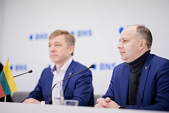 Ramūnas Karbauskis, Aurelijus Veryga