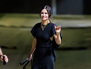 Courteney Cox su Jurgos Juozapa papuošalais