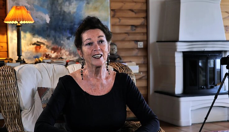 Vilniaus garbės piliečio žmona Bryndis apie gyvenimą po spaudos didinamuoju stiklu: nuolatos verkiu