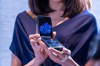 Sulenkiamas telefonas