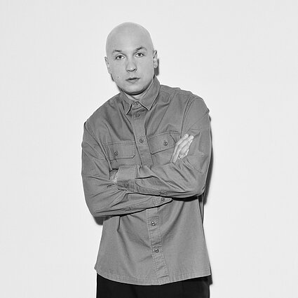 Švelnūs tardymai. Būgnininkas Marijus Aleksa: mano pirmieji būgnai buvo trilitrinės riešutų sviesto skardinės