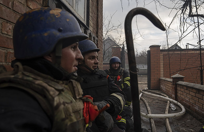 Žinios. Prancūzijos prezidentas ir Vengrijos premjeras Paryžiuje derėsis dėl pagalbos Ukrainai