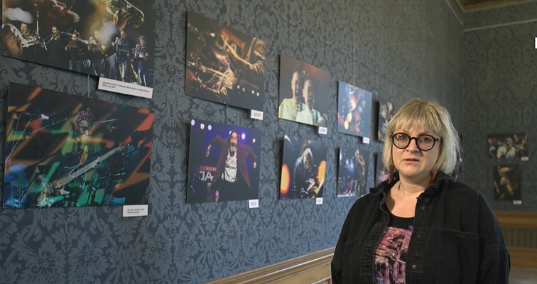 Nuotraukos, kuriose užfiksuota muzika: naujoje parodoje – džiazo muzikantų fotografijos