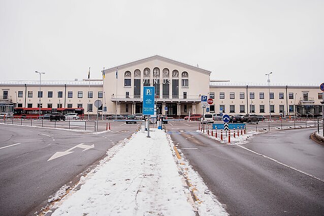 Modernizuota pasienio patikros sistema Vilniaus oro uoste: trečiųjų šalių piliečiai į šalį pateks greičiau