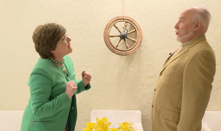 Dviračio žinios. Etnologas Libertas Klimka: pavasarį kelininkas užuodžia iš tolo!