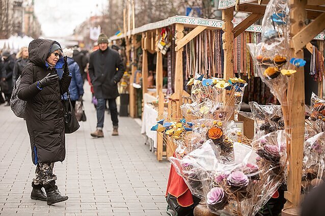 Mes iš Ukrainos. Ukrainiečius ir lietuvius muzika vienijanti Maryna ir parama Ukrainai Kaziuko mugėje