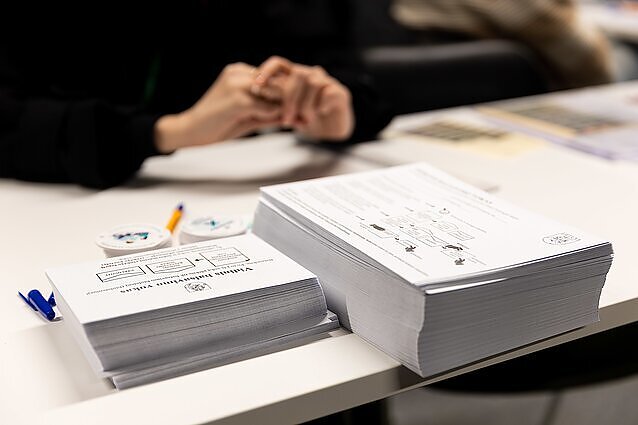 VRK: didesniuose miestuose bendrą vaizdą matysime apie 2 val. nakties