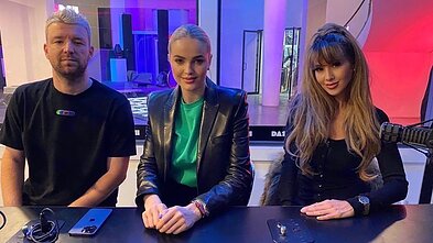 Neringa Šiaudikytė JAV radijo stoties studijoje