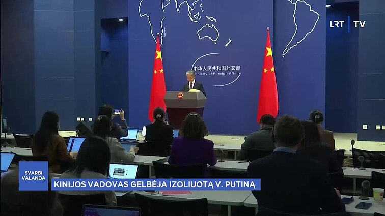 Xi Dzinpingas meta gelbėjimosi ratą Putinui: siūlo gilesnį ekonominį šalių bendradarbiavimą