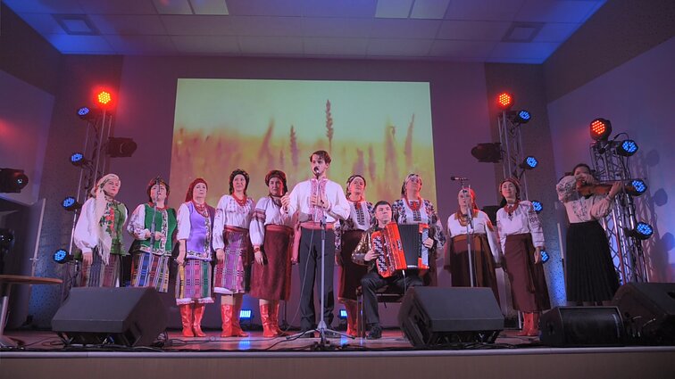Daug muzikos, dainų ir šokių. Taip Taraso Ševčenkos gimtadienis atšvęstas Ukrainos centre Vilniuje
