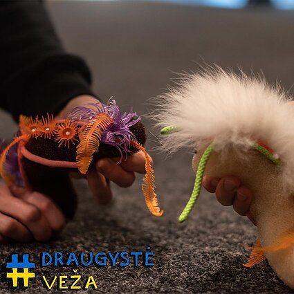 Draugystė veža. Koks jausmas, kai išauga sparnai arba tavimi ropoja kirminas?