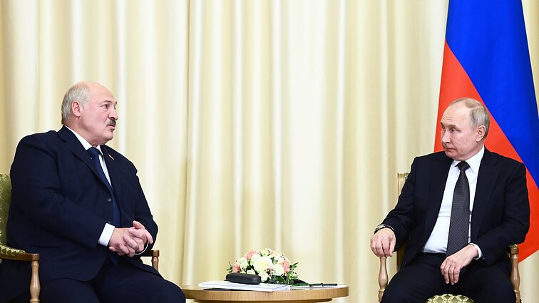 Panorama. Skelbiama, kad Putinas ir Lukašenka sutarė dislokuoti taktinių branduolinių ginklų Baltarusijoje