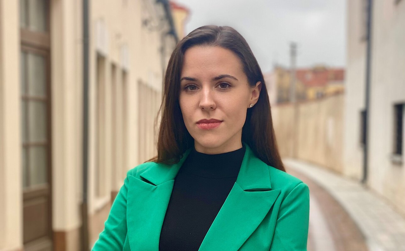 R. Avižienytė