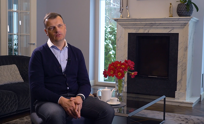 Advokatas Vilius Bernatonis apie darbą, šeimą ir pinigus: man geriausias streso valdytojas – žmona ir vaikai