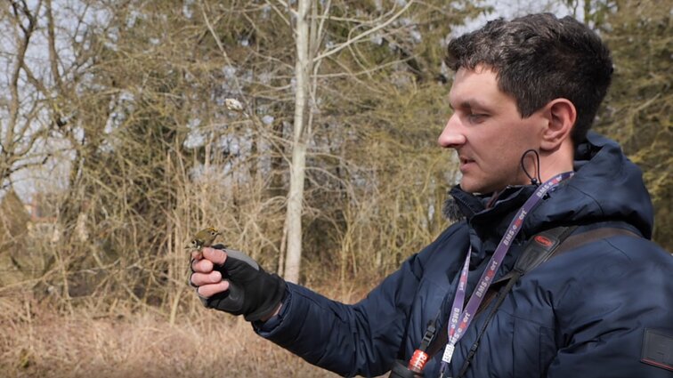 Nepaprasti žmonės. Ornitologas Vytautas su žmona 10 metų gyvena Ventės rago švyturio namelyje: „aš tai tikrai pričiuožęs, visi ornitologai tokie“