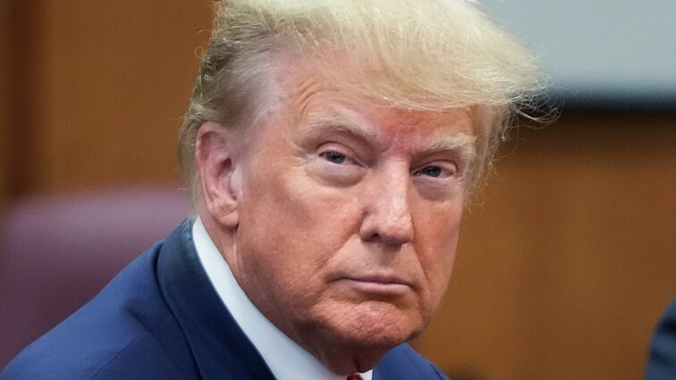 Žinios. Į teismo posėdį atvykęs Trumpas nepripažino kaltės dėl 34 kaltinimų