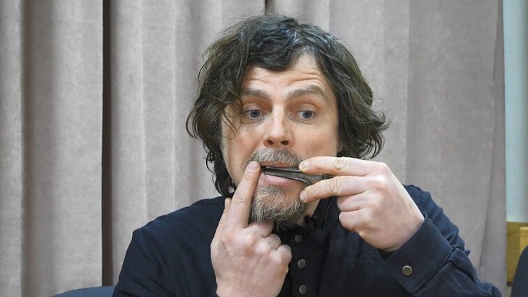 Paslaptingas muzikos instrumentas dambrelis: turi daugybę formų, jo tradicijos puoselėjamos ir Lietuvoje