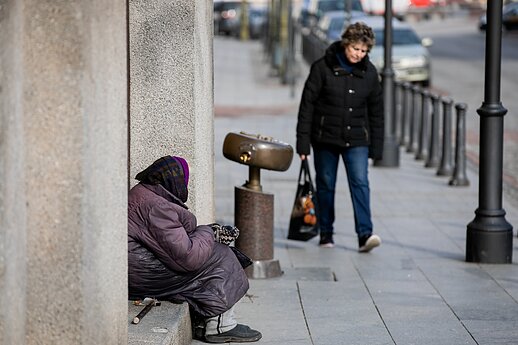 Homeless (associative image)
