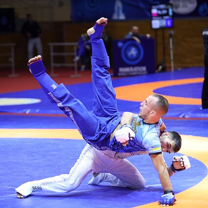 Čempionų pietūs. Apie lietuvių sovietmečiu atgaivintą antikinės Graikijos sporto šaką pankrationą