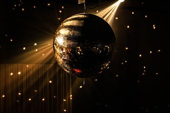 Disco (associative image)