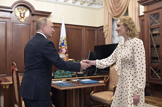 Vladimiras Putinas ir Marija Lvova-Belova