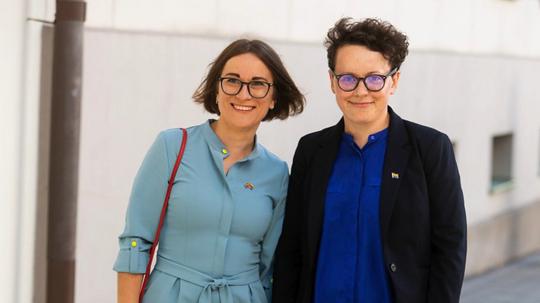 Santuokos su Birute Sabatauskaite siekianti Jūratė Juškaitė: žiedas ant mano piršto turi tapti kažkuo čia, ne Amerikoje ar Portugalijoje